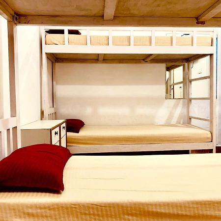 Easy Hostels 파나지 외부 사진